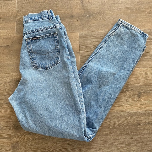 chic Denim - Chic Vintage High Rise Straight Tapered Leg 90s Faded Distressed Mom Jeans